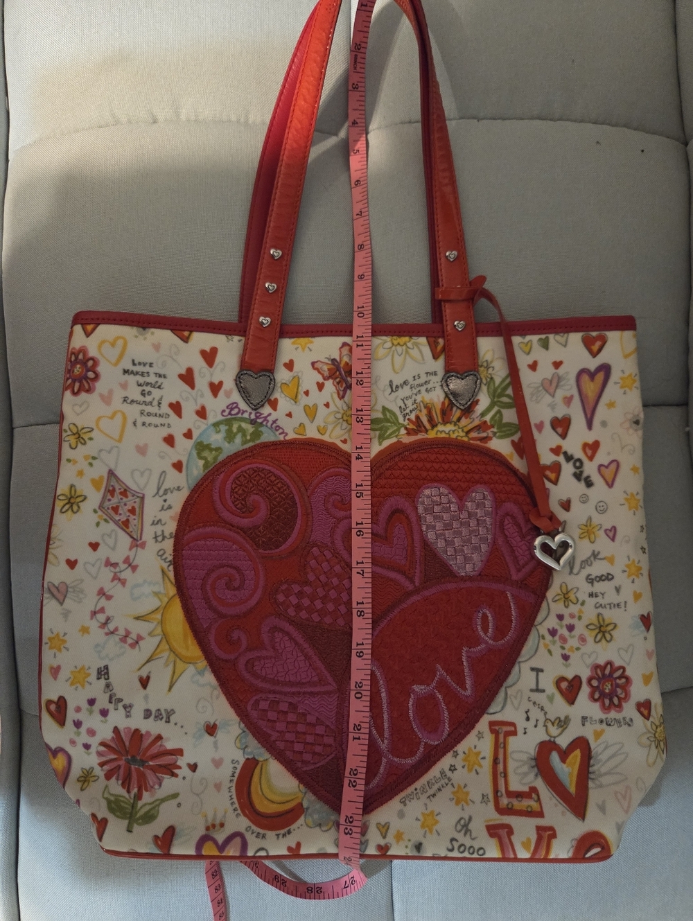 Brighton Heart Appliqué Tote Bag with Red Trim - Picture 15 of 15